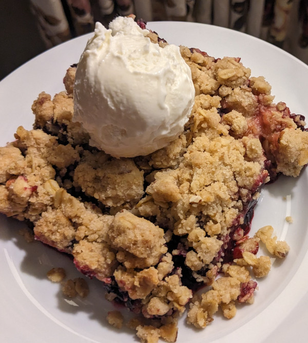 Berry crumble
