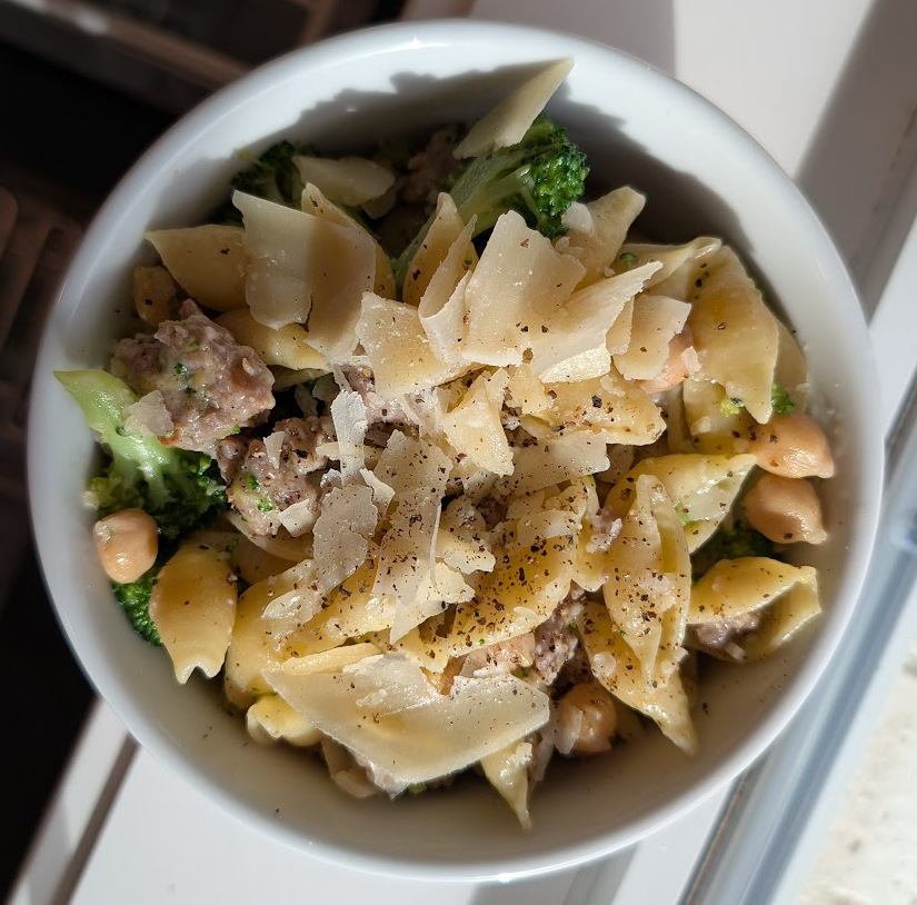 Sausage and broccoli pasta